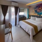 Deluxe Room Queen Bed With Balcony